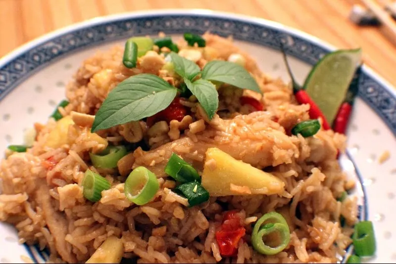 Riz frit thaï au poulet