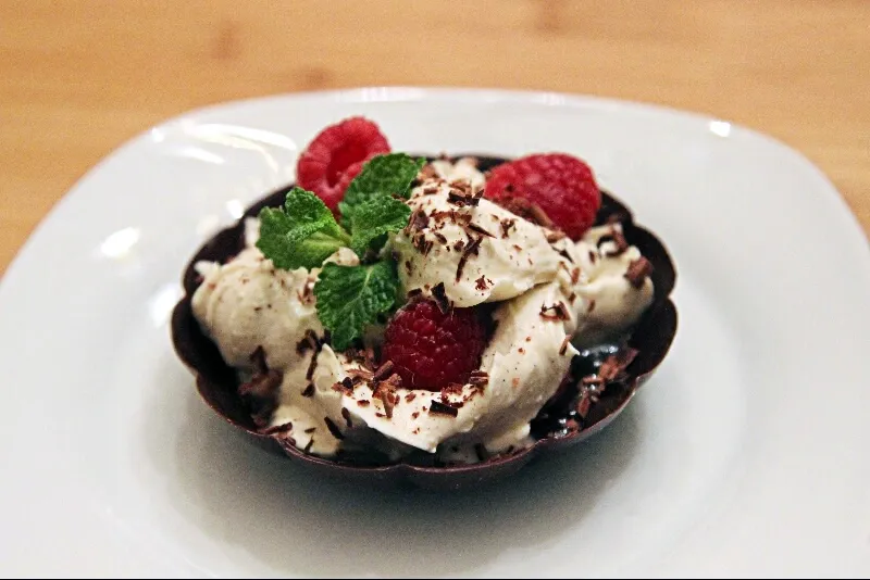 Coupelles de chocolat aux petits fruits