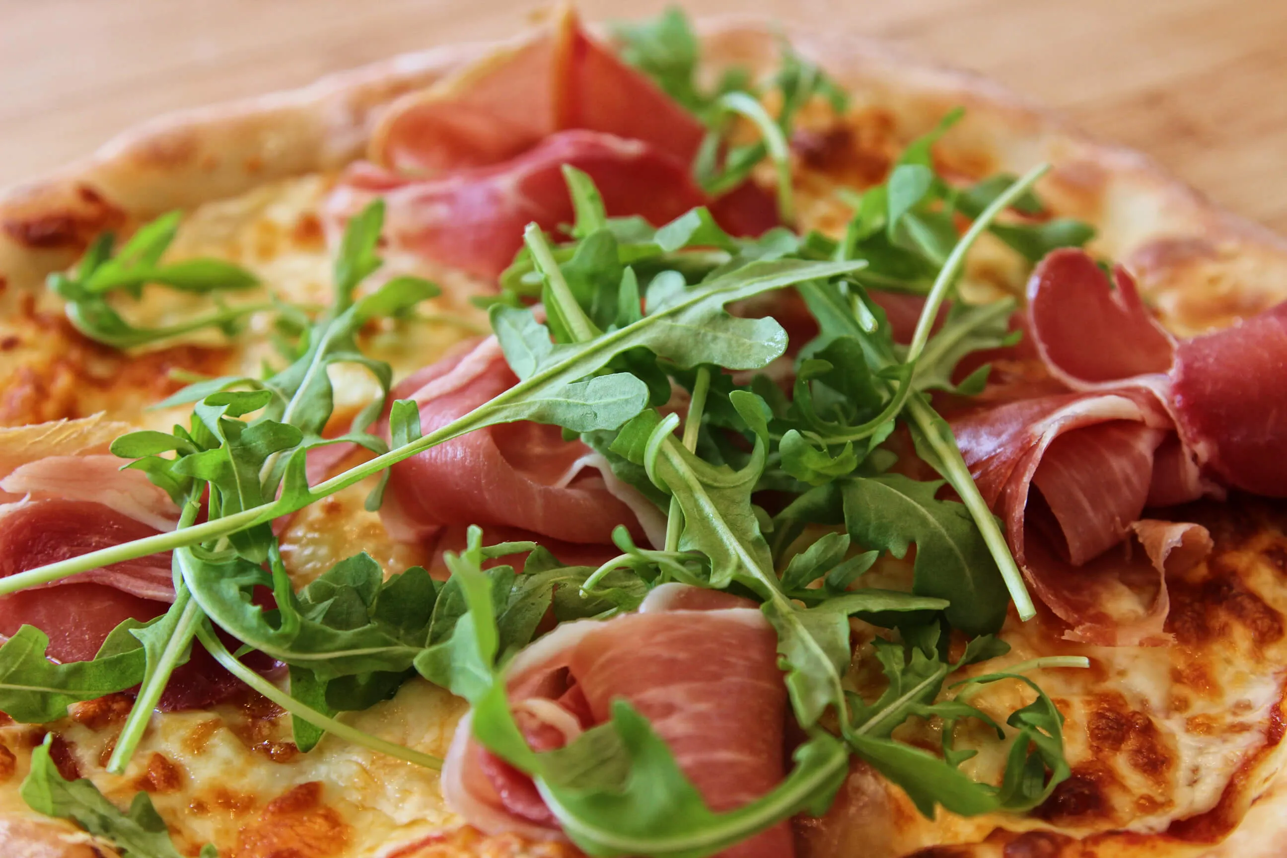 Pizza au Prosciutto