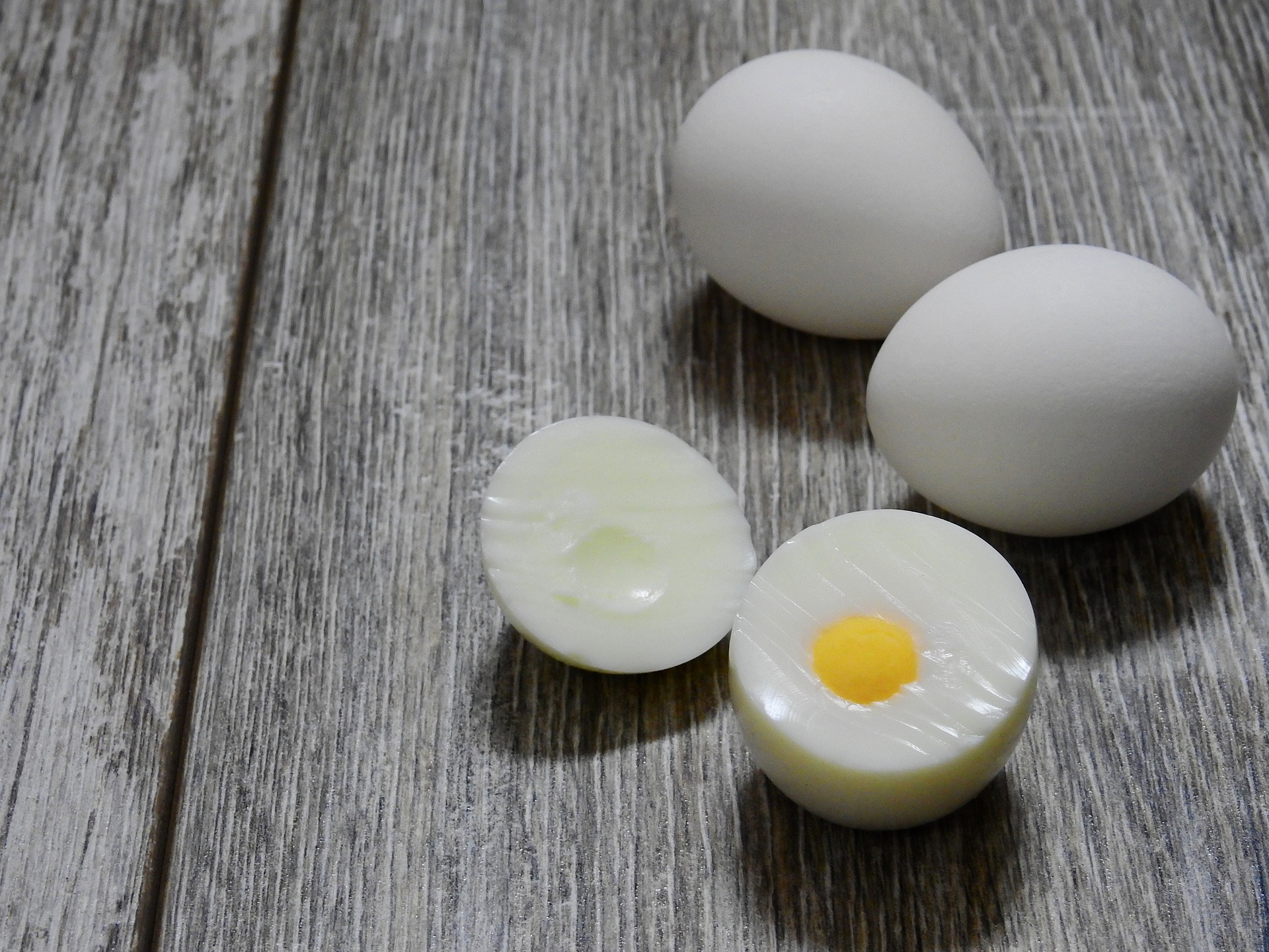 egg-g0a7a3ce29_1920.jpg