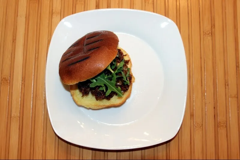 Porc effiloché à la mijoteuse