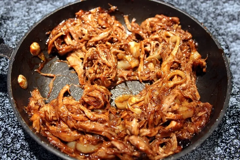 Porc effiloché à la mijoteuse