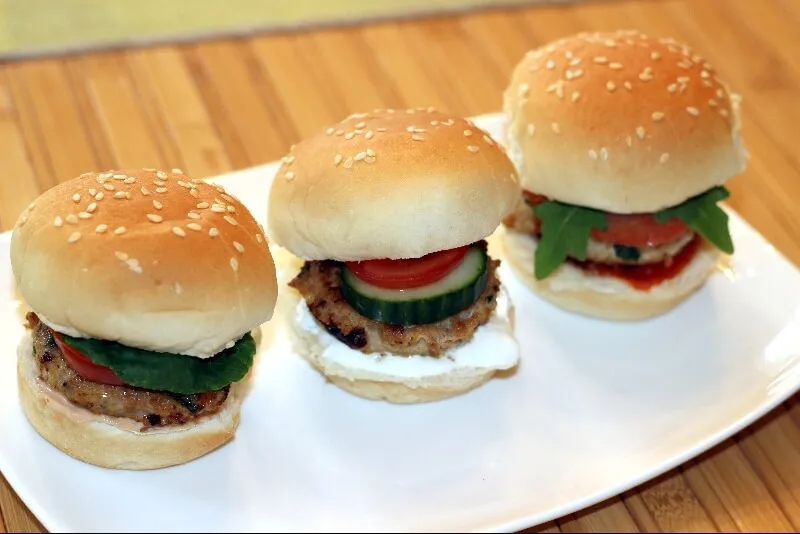 Trio de mini hamburger au poulet