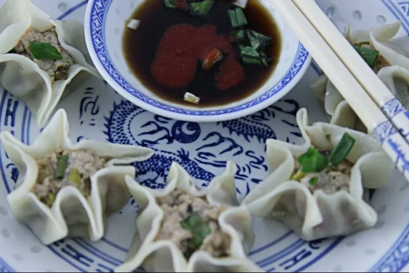 Fleurs de Wonton au porc