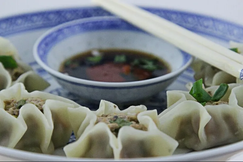 Fleurs de Wonton au porc