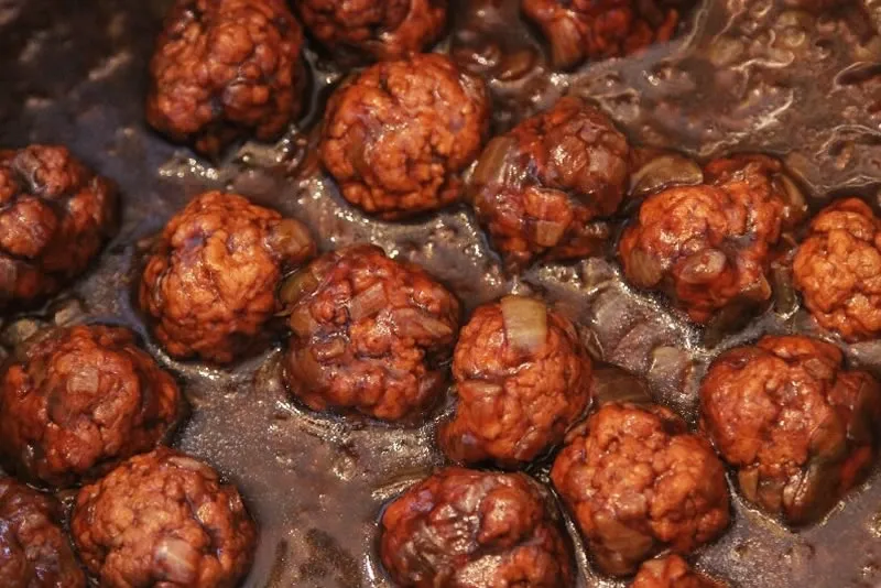 Sauce aux boulettes et à l’oignon d'Augustinne